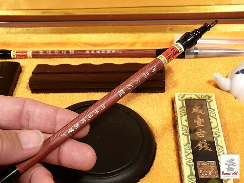 Tradin sprava na kaligrafiu a maovanie v drevenej kazete